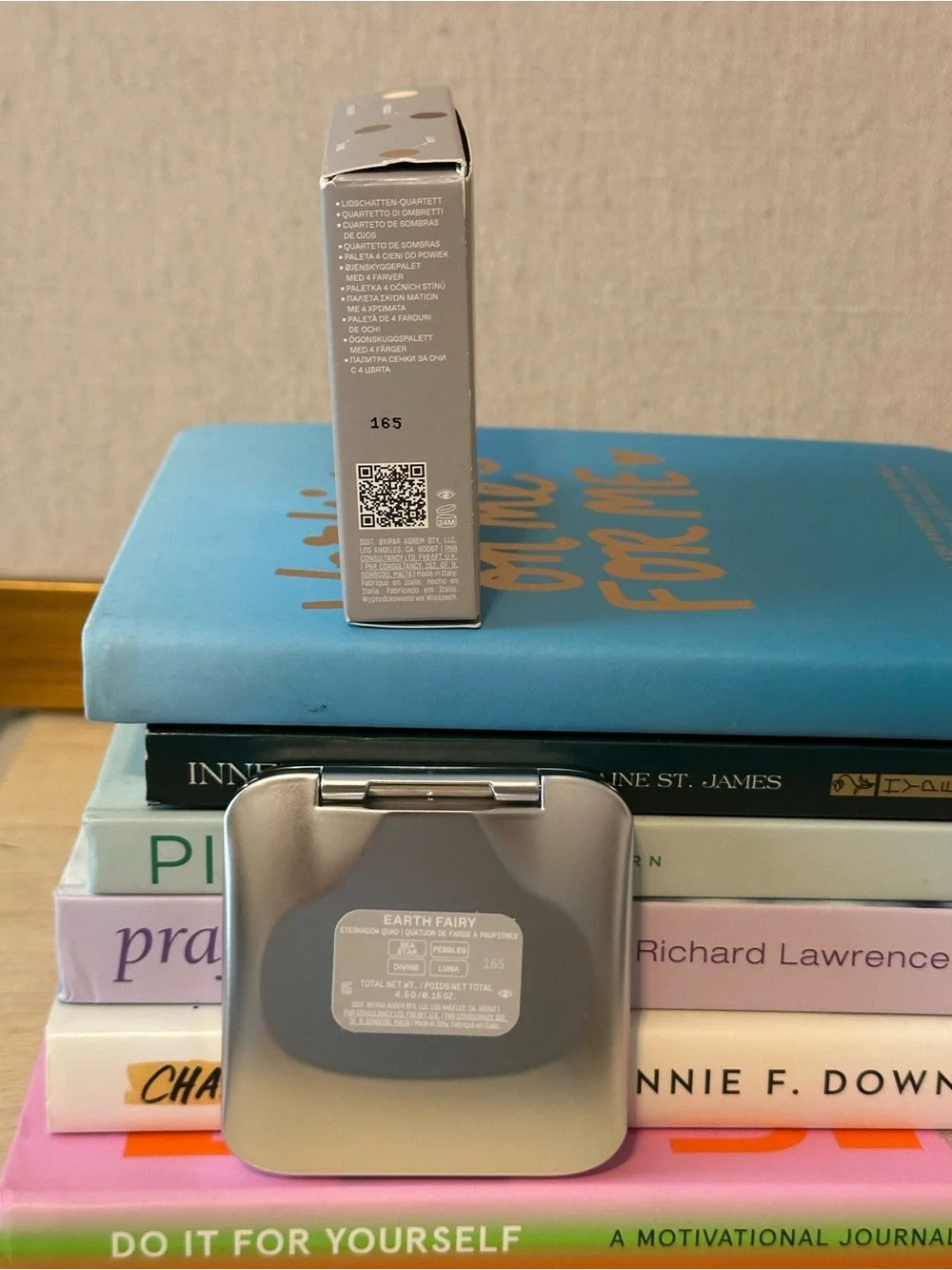 r-e-m beauty Sweet Dreams Eyeshadow Quad - Earth Fairy